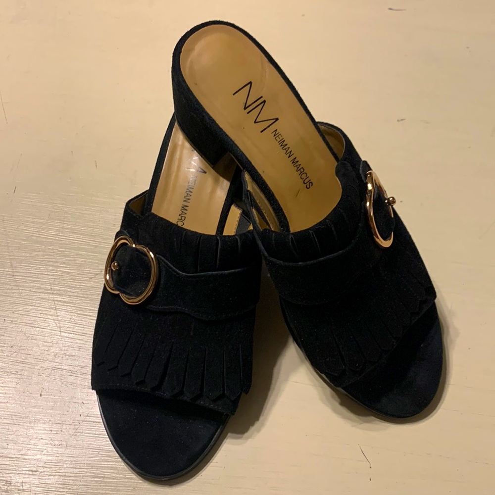 Adorable fringe black slip on Neiman Marcus small heel shoes. New! 5 1/2